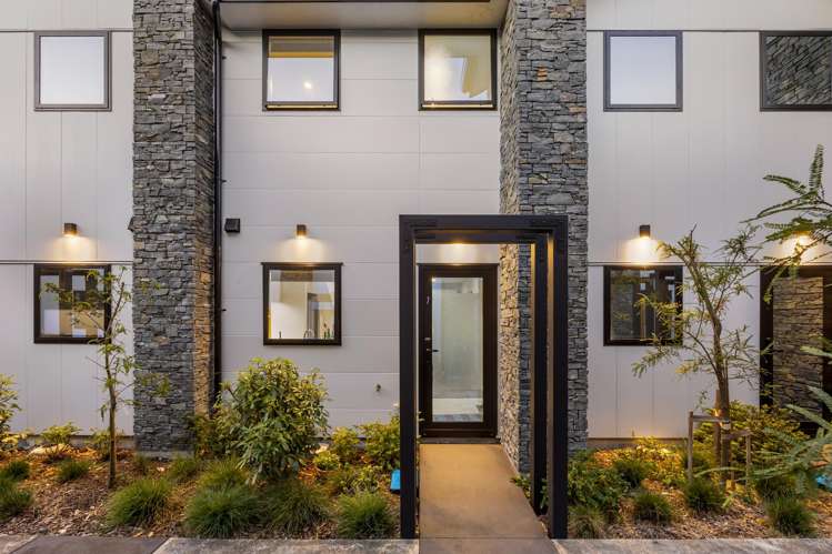 7/10 Fathom Place Te Atatu Peninsula_18