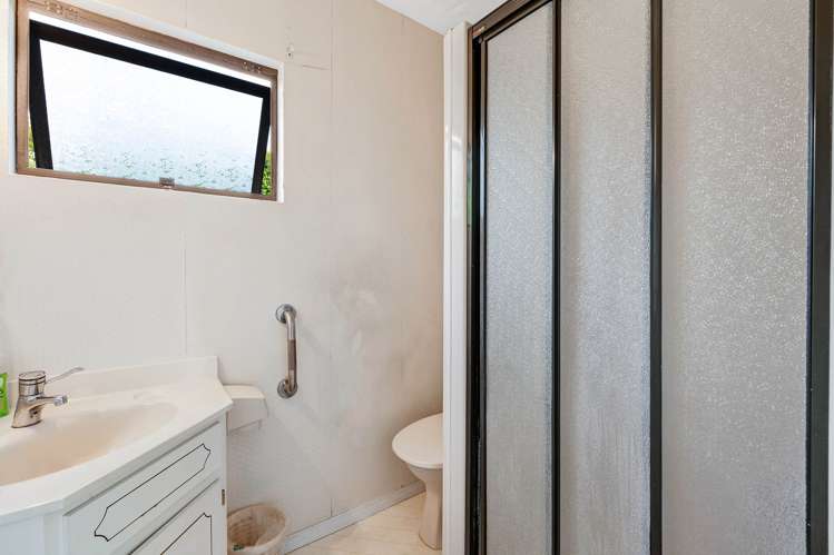 91 Shakespear Road Army Bay_19