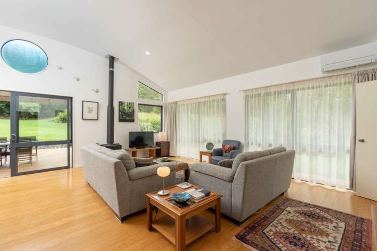 85 Abbey Caves Road Abbey Caves_5