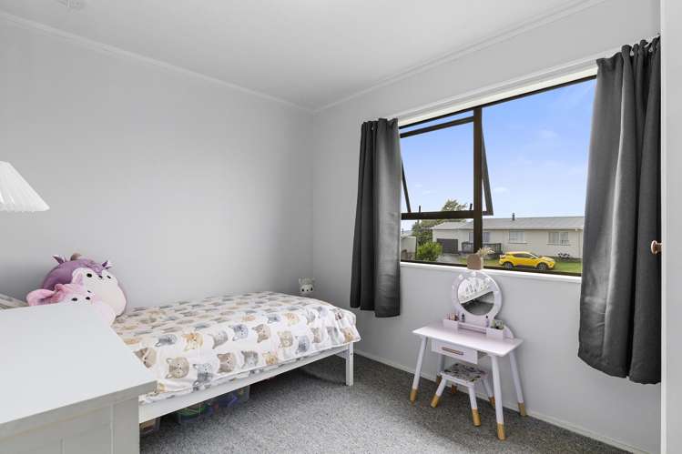 1/26 Outram Grove Kelson_8