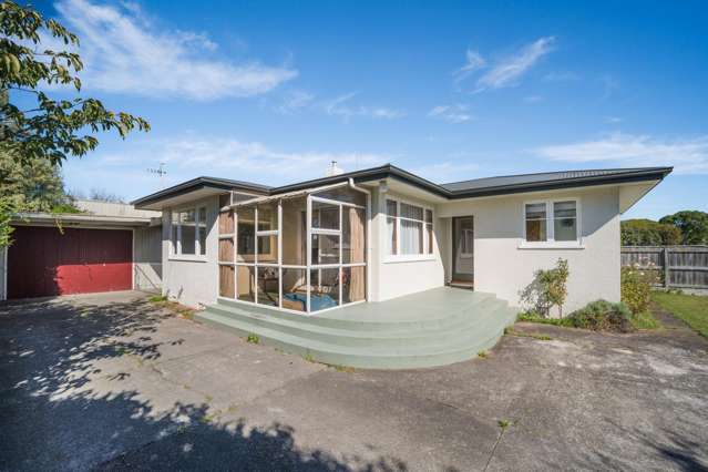 32 Aberdeen Avenue Takaro_1