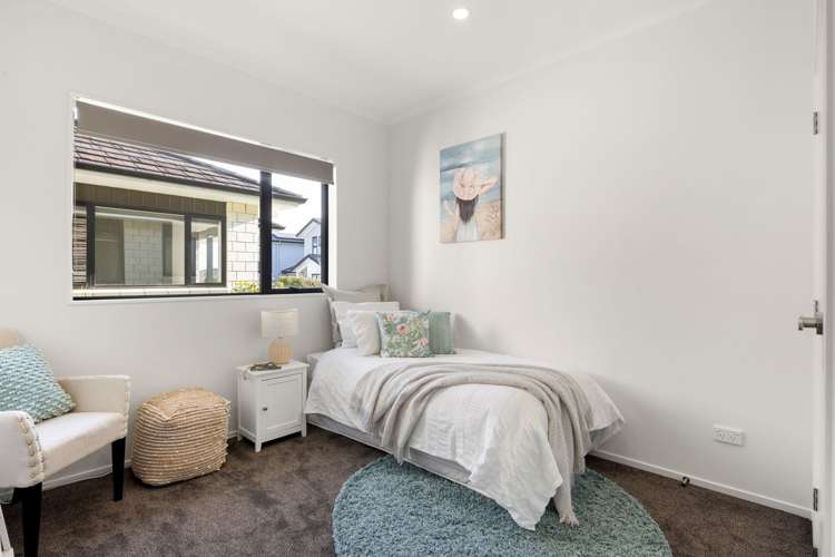 4 Jennian Avenue Rototuna North_20