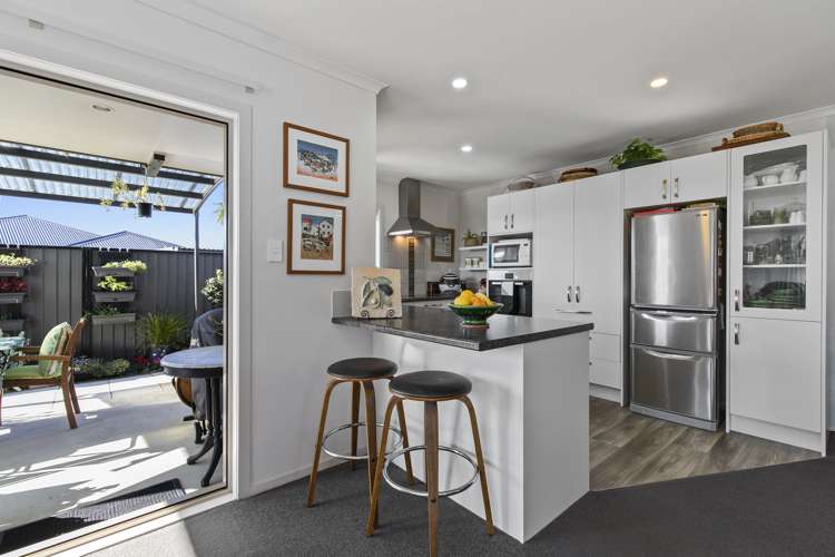 9 Peter Way Place Glenview_6