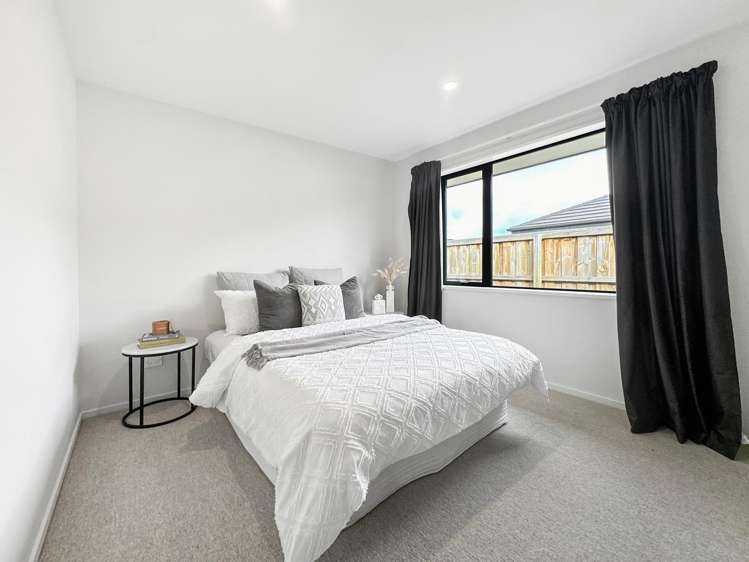 16 Mehrtens Crescent Woodend_10