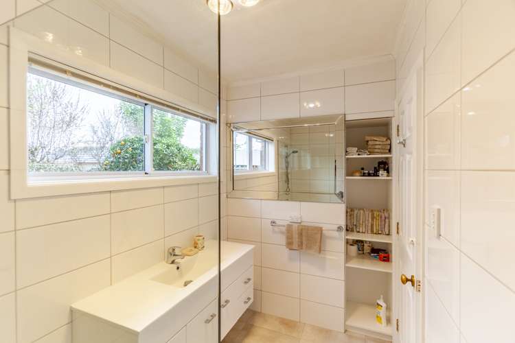 47a Riverbend Road Onekawa_5