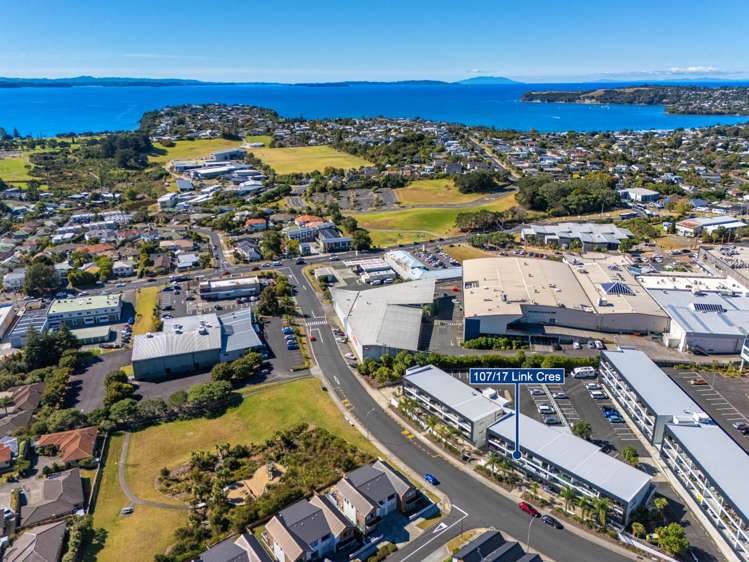 107/17 Link Crescent Stanmore Bay_8