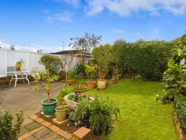 2/1 Woodbridge Lane Milford_6