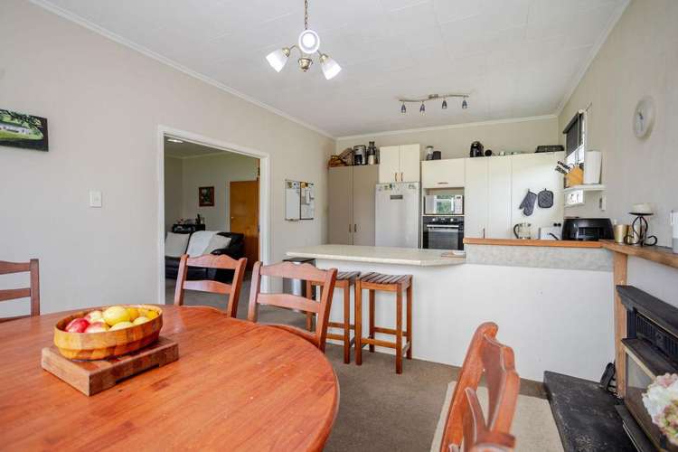 1450 Hinemoa Valley Road Pahiatua_8