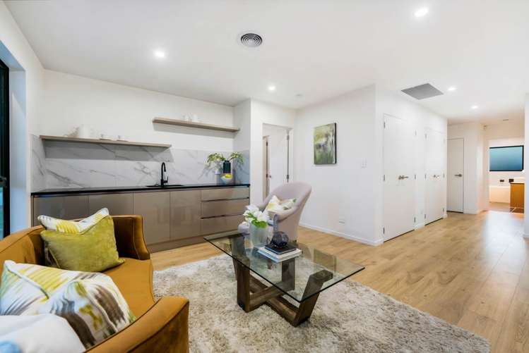 39 Koromeke Street Flat Bush_12