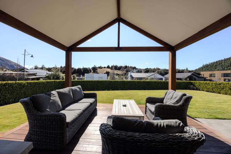 90 Infinity Drive Wanaka_9