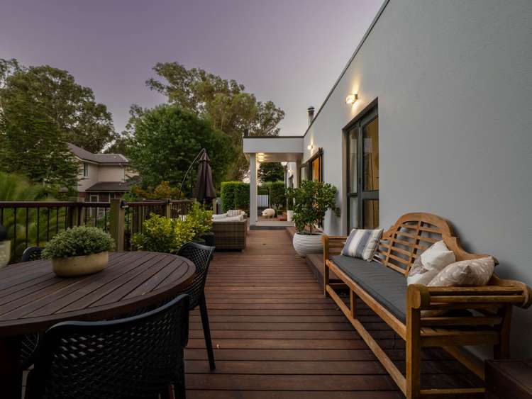 76 Moffat Drive Lincoln_21