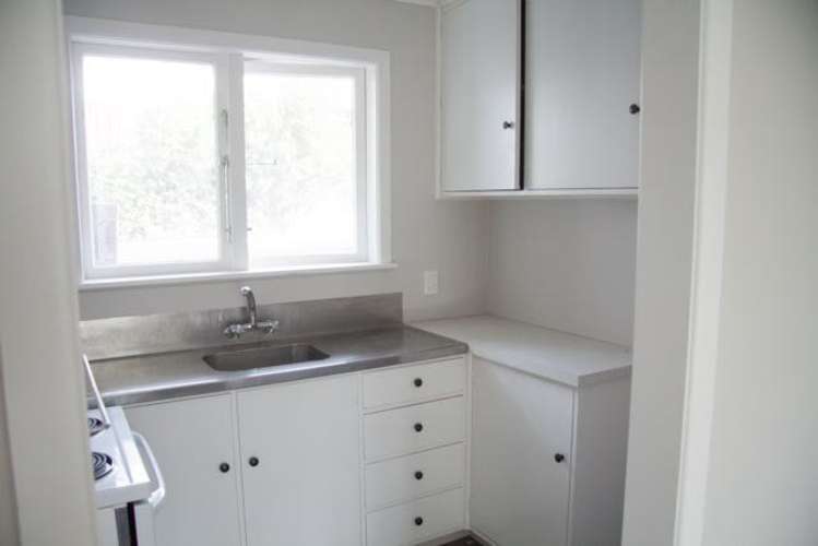  11/10 Trevethick Grove Woburn_6