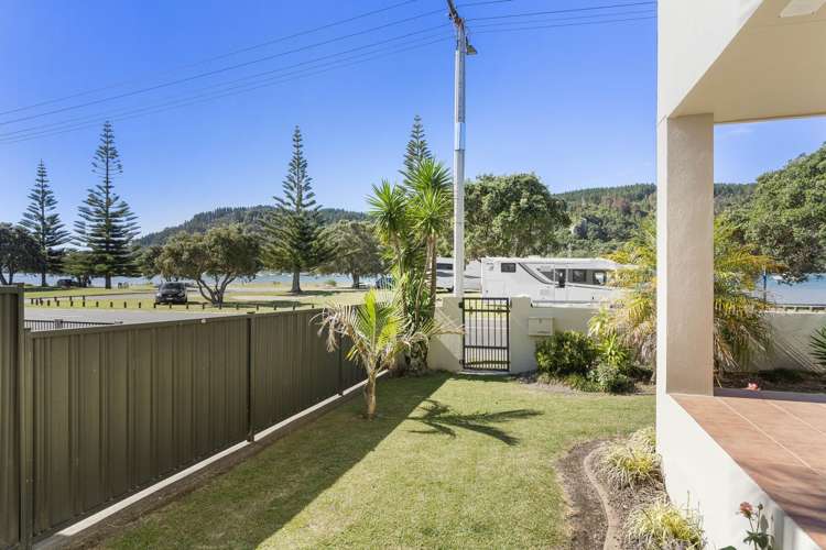 301 Beach Road Whangamata_54
