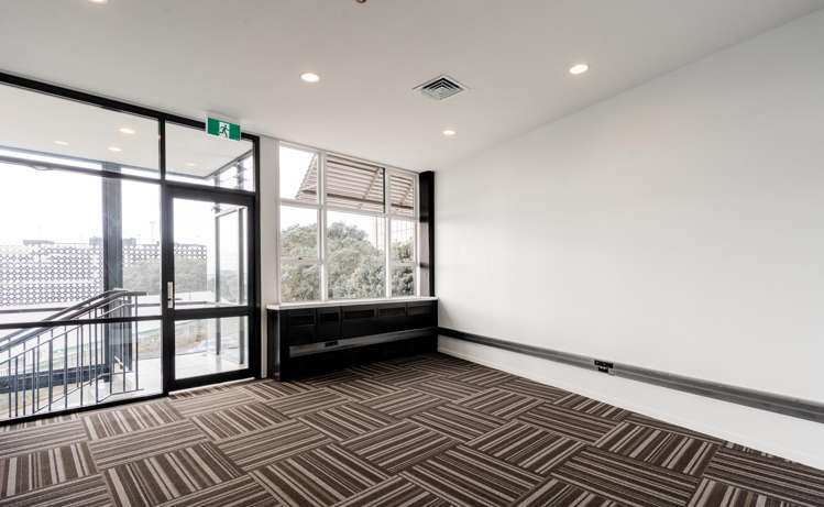 Suite 2/27 Gillies Avenue Newmarket_2