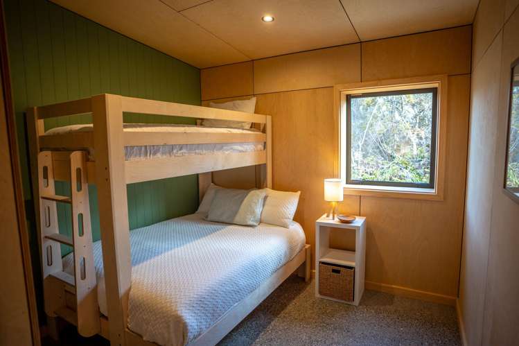 57 Beechwater Drive Moana / Lake Brunner_11