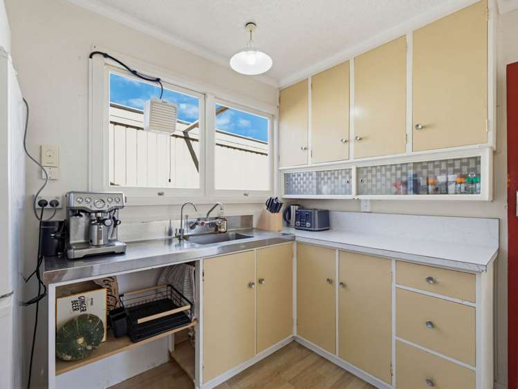 4/2 Russell Street Whakatane_5