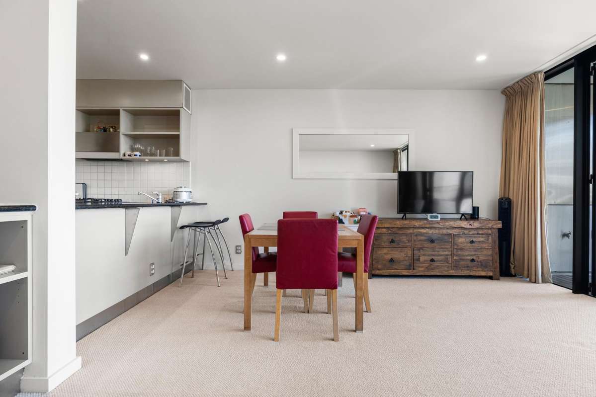 316/121 Customs Street West_1