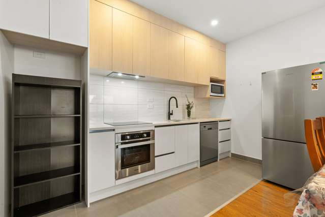 2f Cadiz Place Red Hill_1