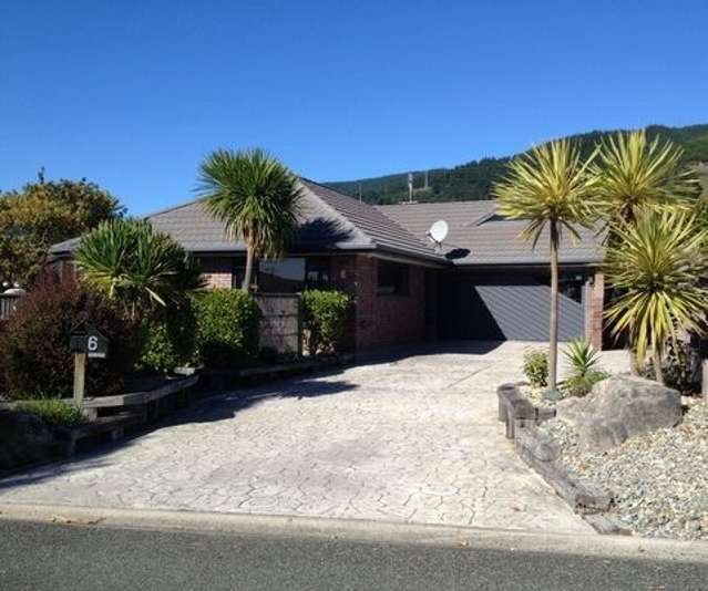 6 Arnold Savage Place Richmond_1