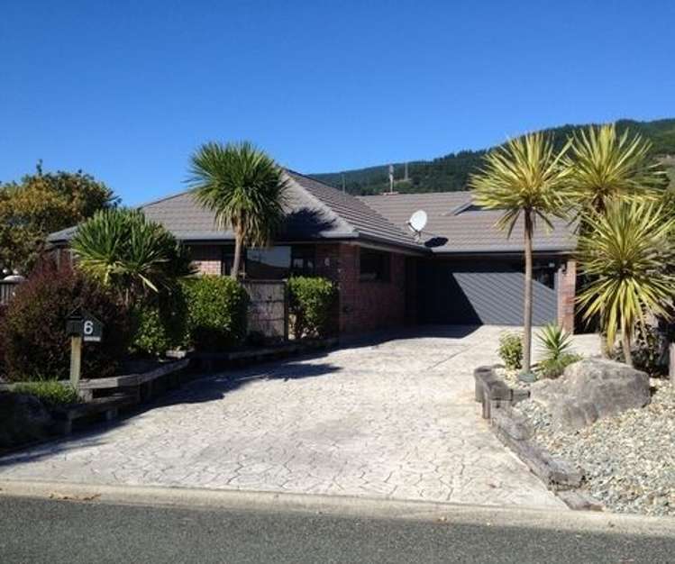 6 Arnold Savage Place Richmond_1