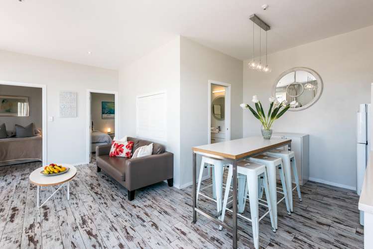 6/118 Ocean View Road Oneroa_5