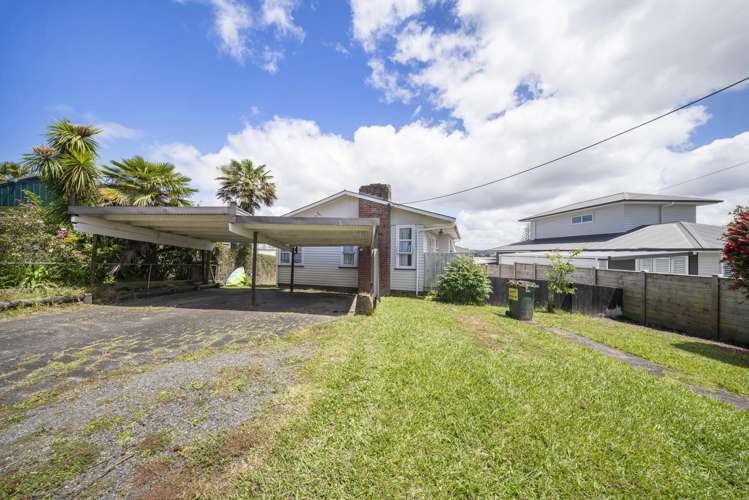 42 Mcfadzean Drive Blockhouse Bay_13