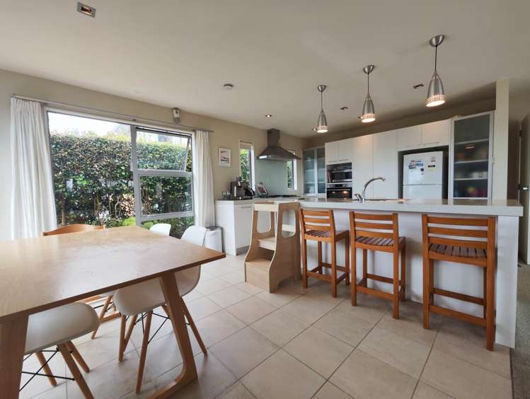 72a Bradbury Road Botany Downs_5