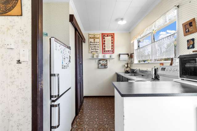 28d Paritutu Road Spotswood_3