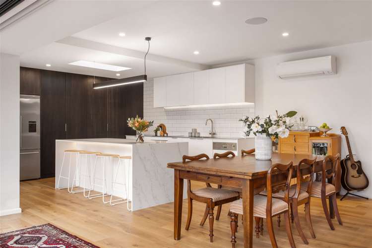 20 Wairarapa Terrace Merivale_19