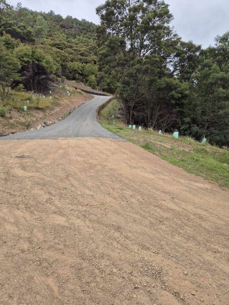 79 Awaawaroa Road Awaawaroa Bay_10