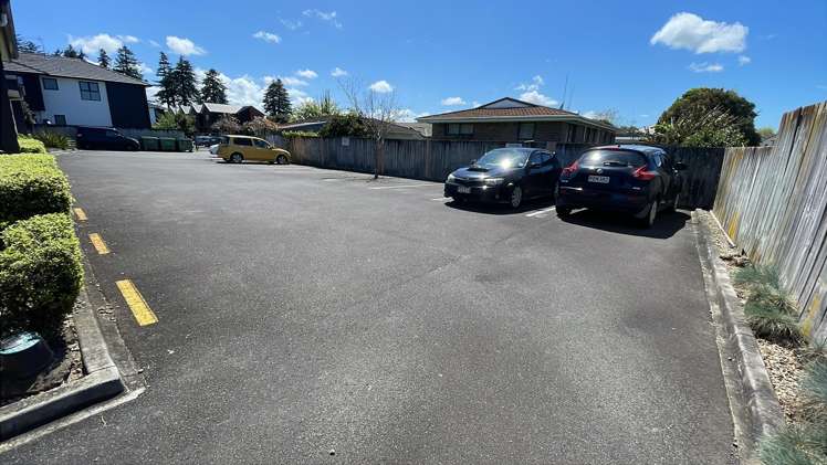 19C Inverness Avenue 1074_20