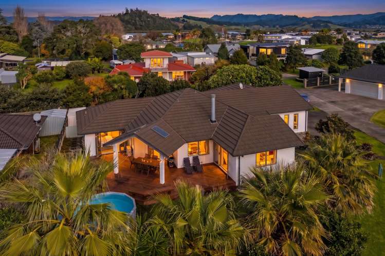 9 Waitotara Way_4