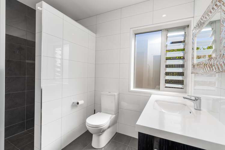 62 Te Awakura Terrace Mount Pleasant_20