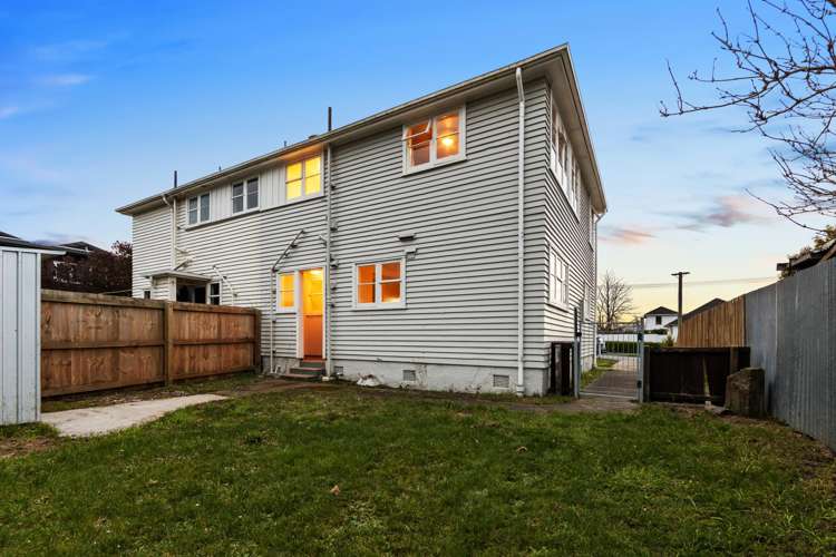 14 Newall Avenue Bryndwr_8