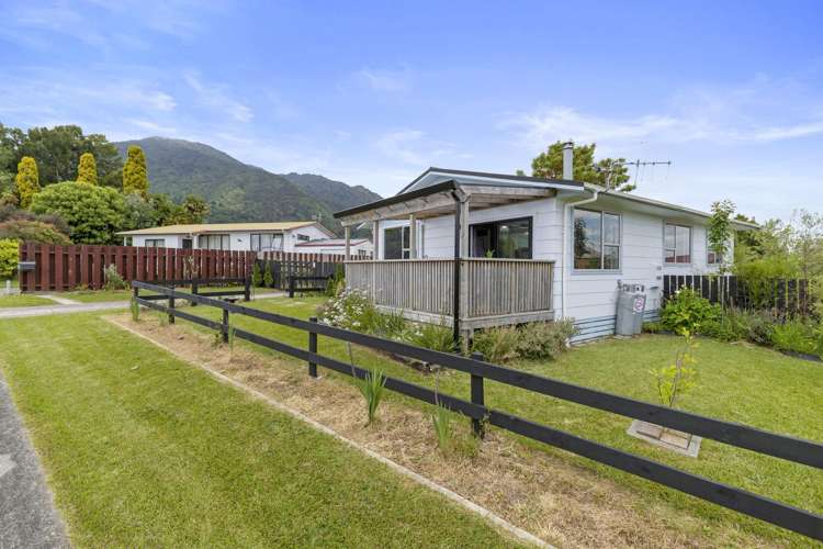 6 Cynthia Crescent Te Aroha_15