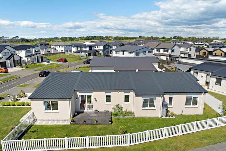 5 Korowhiti Road Clarks Beach_17