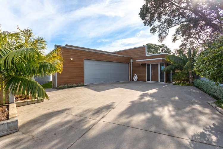 23 Claxton Avenue Pauanui_21