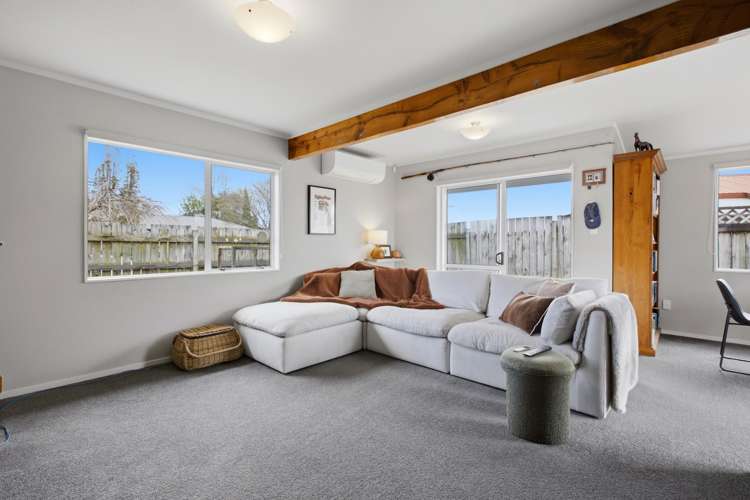 8 Tom Muir Drive_5