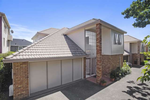 1/71 Kitchener Road Milford_1