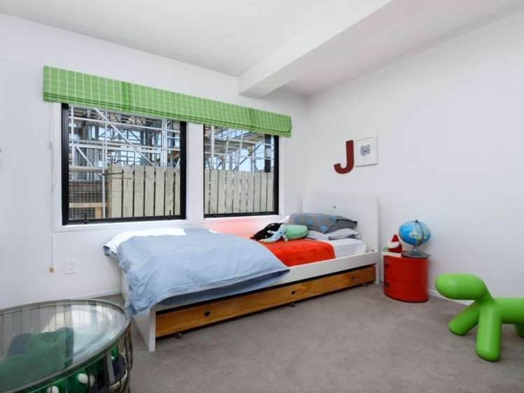 122 Marine Parade Mount Maunganui_12