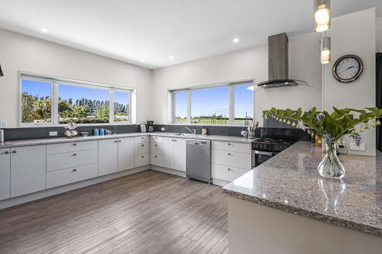 152 Deans Road Darfield_25