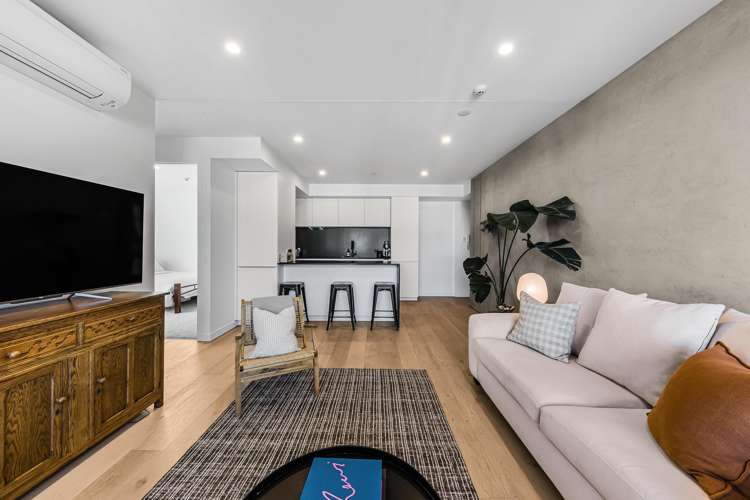 304/2 Miller Street Pt Chevalier_4