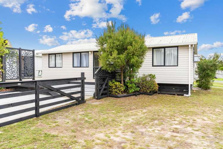42 Norfolk Drive Mangawhai Heads_2
