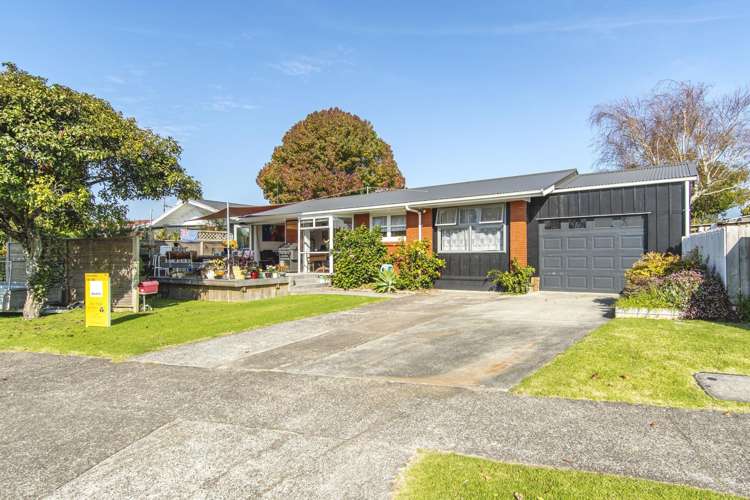 42 Waratah Street Matua_23