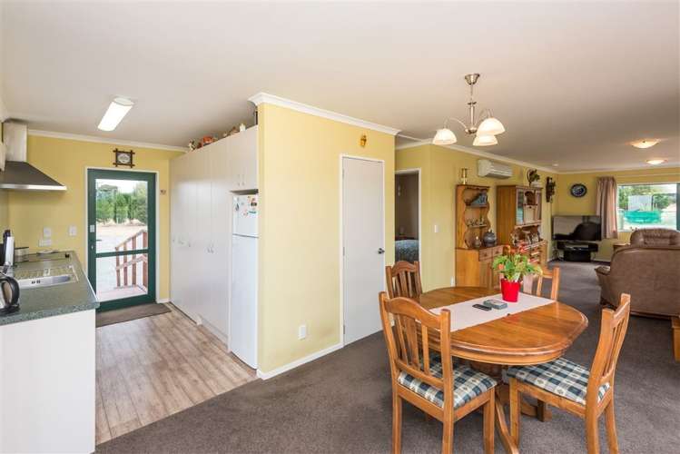 1518 Thongcaster Road Oxford_6