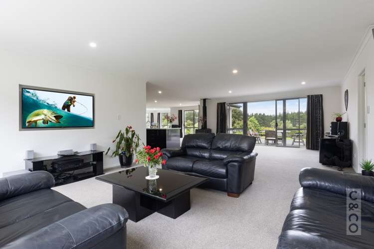 371 Old North Road Kumeu_14