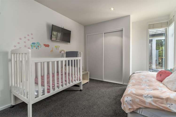 F/97 Englefield Road 2392_9
