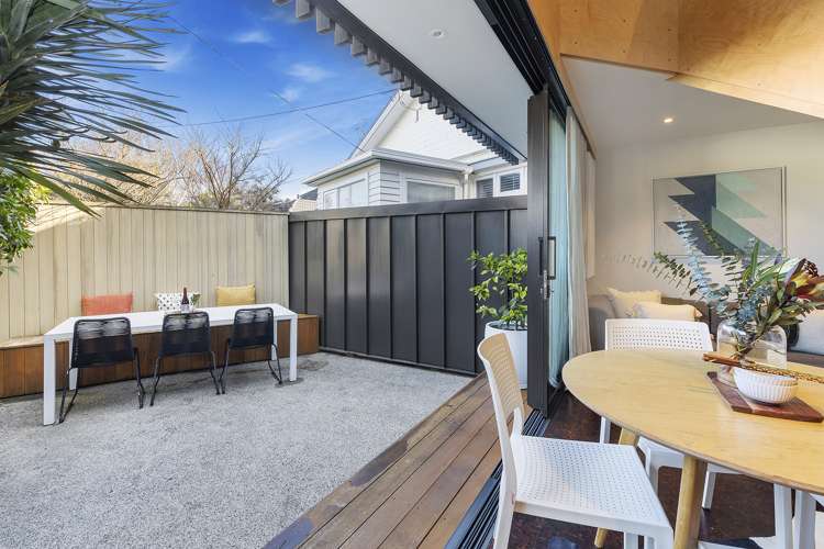 17a Fife Lane Miramar_11