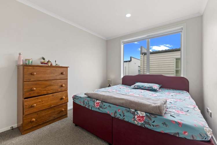 9 Taupinga Way Takanini_11