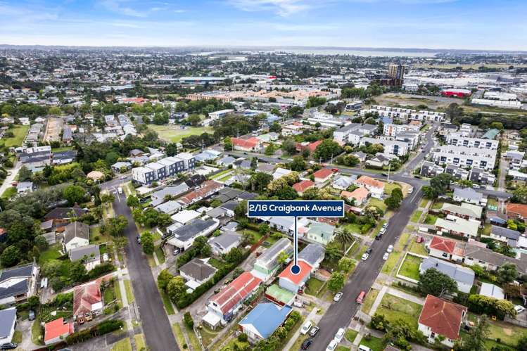 2/16 Craigbank Avenue New Lynn_21